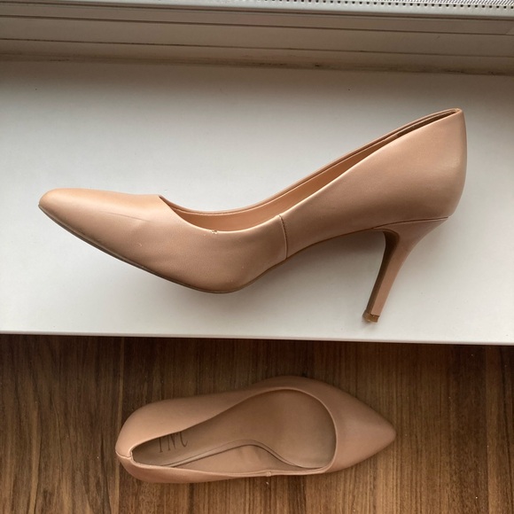INC Nude heals - Picture 2 of 5